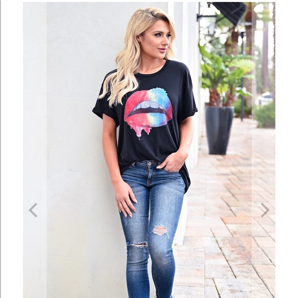 Taste the Rainbow graphic tee black